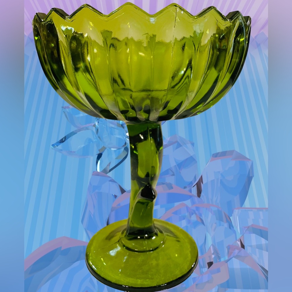 Indiana Glass Co Lotus Blossom Green Bowl/Compote with Pedestal, Carnival Glass - Picture 4 of 7